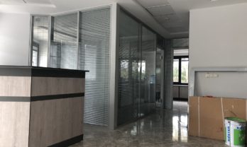 Klasik Kapaklı Jaluji Ofis Bölme